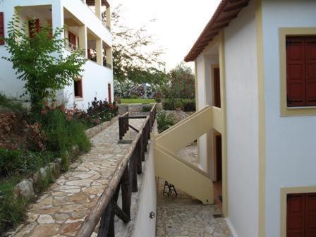 Hotel Heleni Apartments Epidaurus Extérieur photo